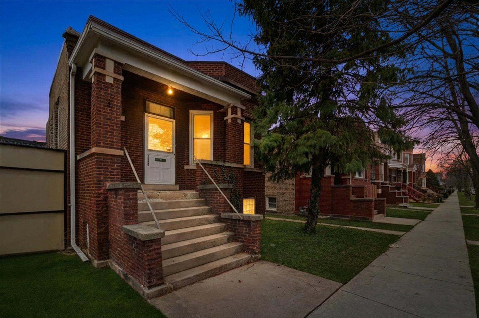 1903 S 57th Avenue — Cicero, IL 60804