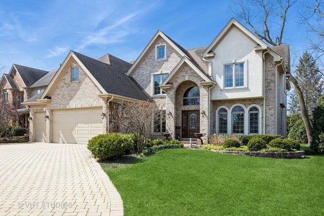 6100 Timber Ridge Court — Indian Head Park, IL 60525