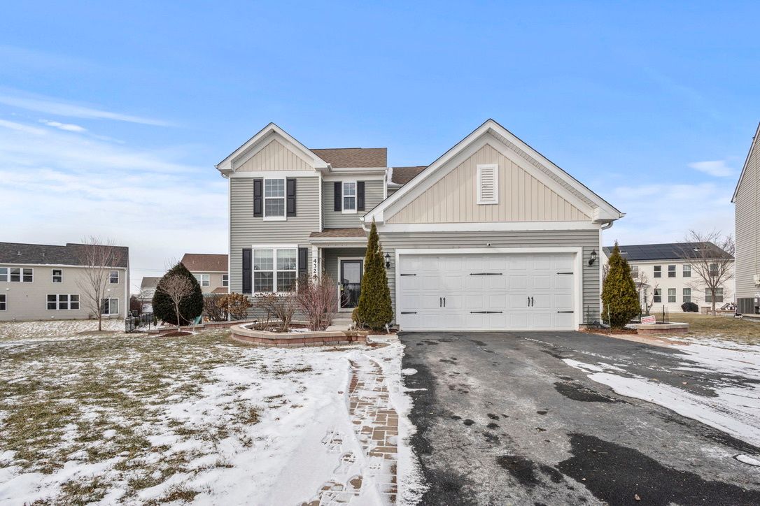 4324 Silver Bell Court, Naperville, IL 60564