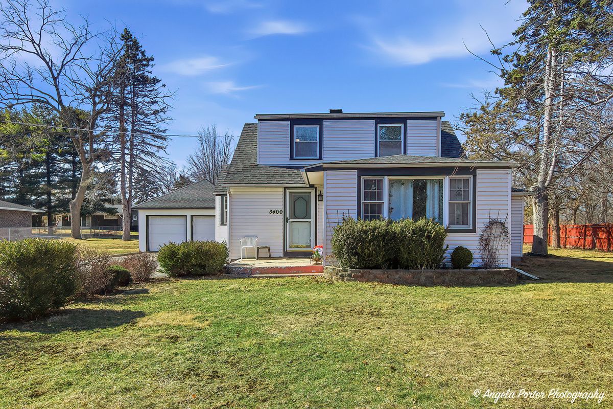 10219 Illinois Avenue, Beach Park, IL 60099