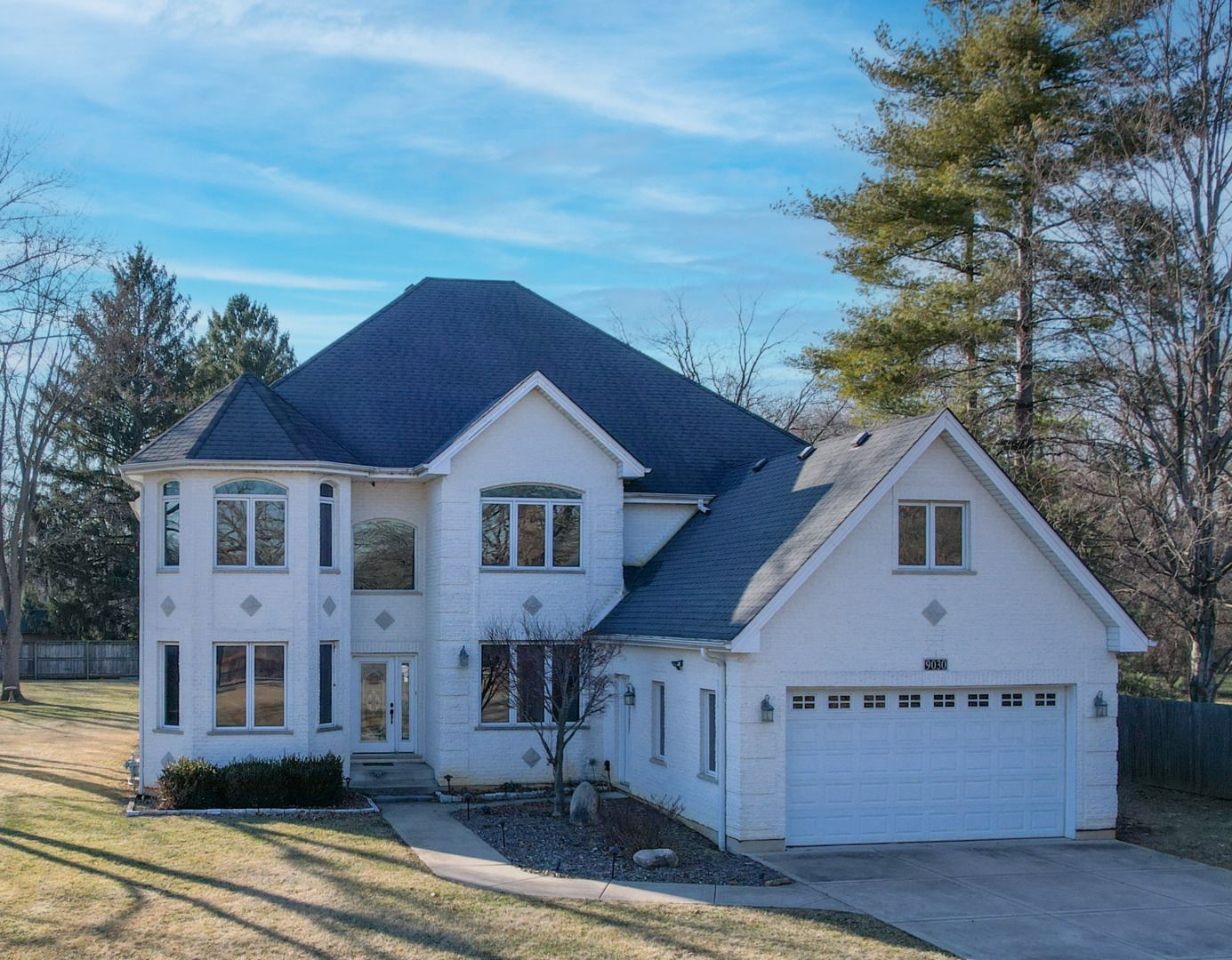 9030 Elm Avenue — Burr Ridge, IL 60527