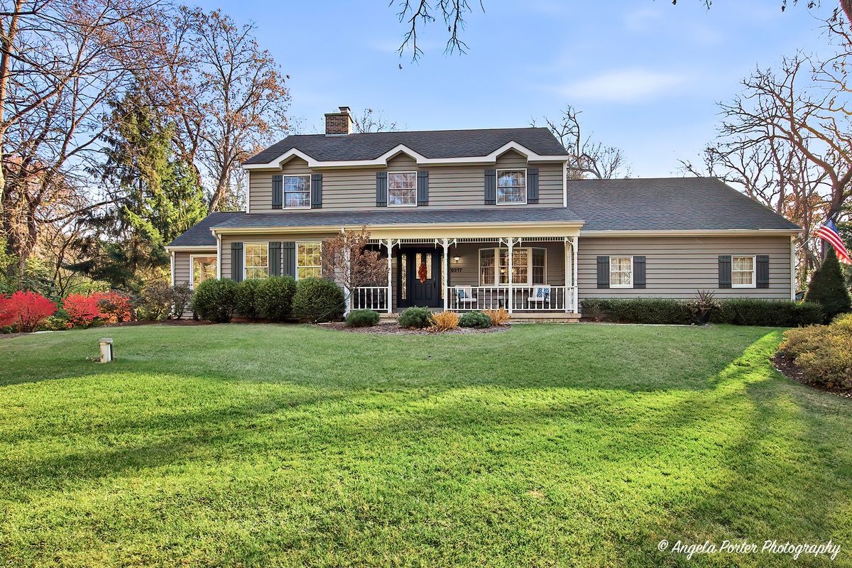 9217 Shadow Lane, Bull Valley, IL 60097