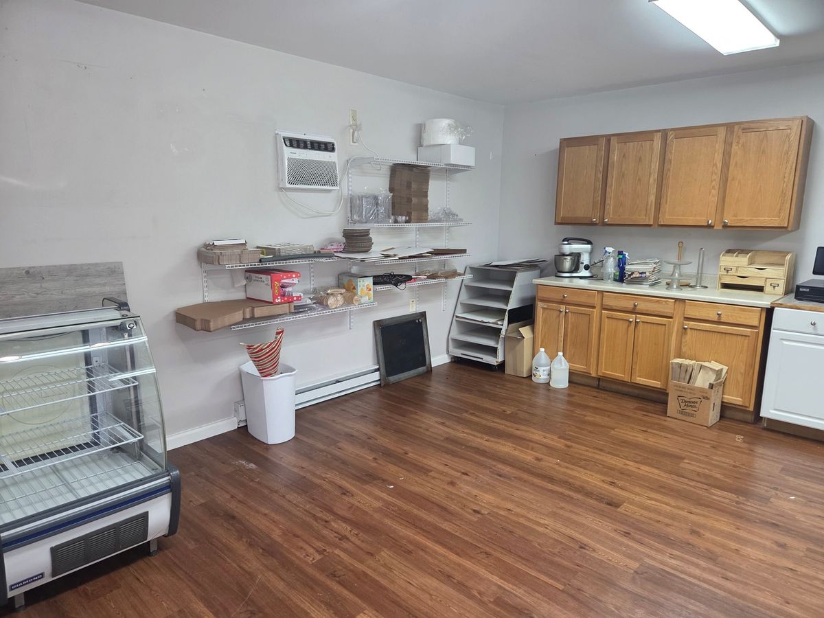 502 Old Brickyard Road, Mcleansboro, IL 62859
