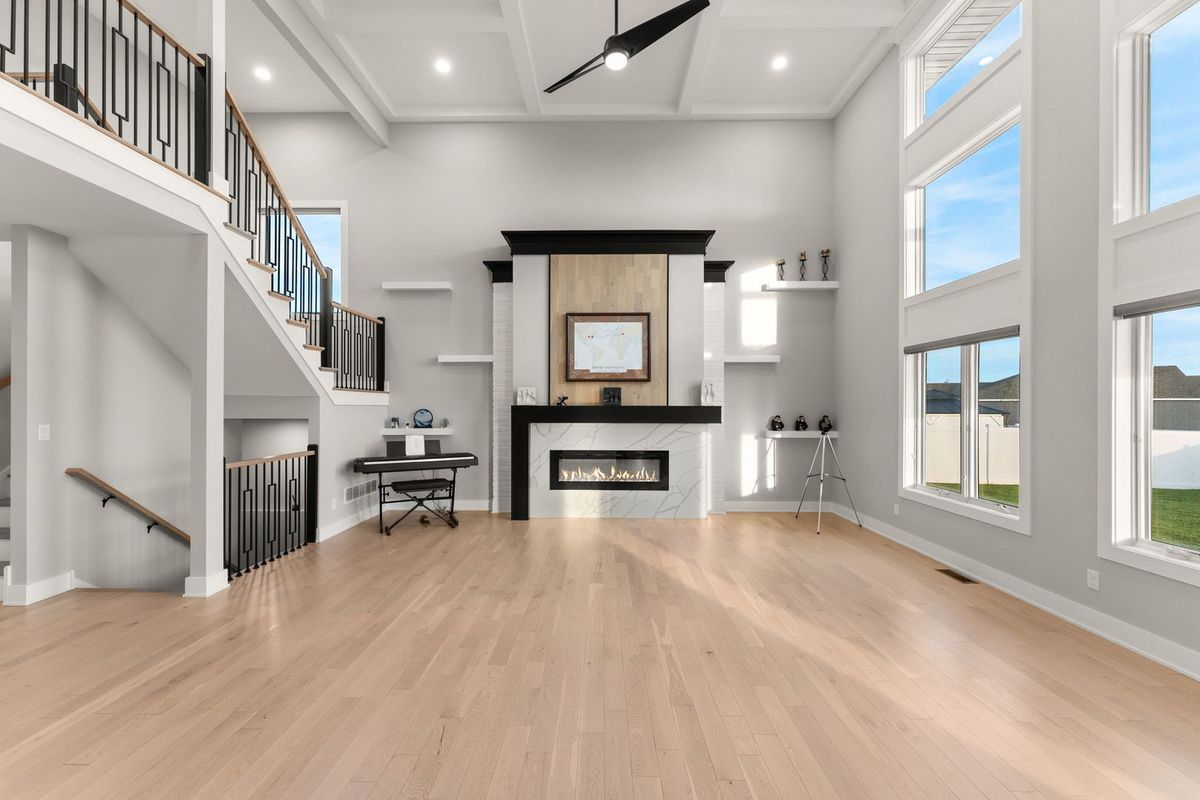 9343 Iris Drive, St. John, IN 46373