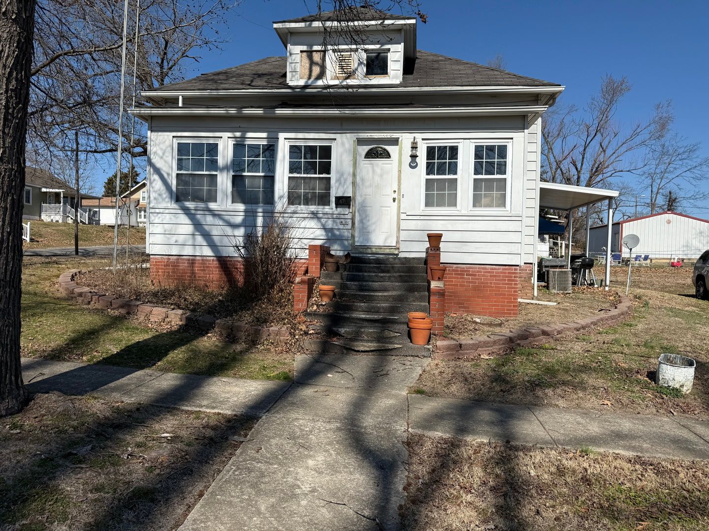 2000 1st Street — Eldorado, IL 62930