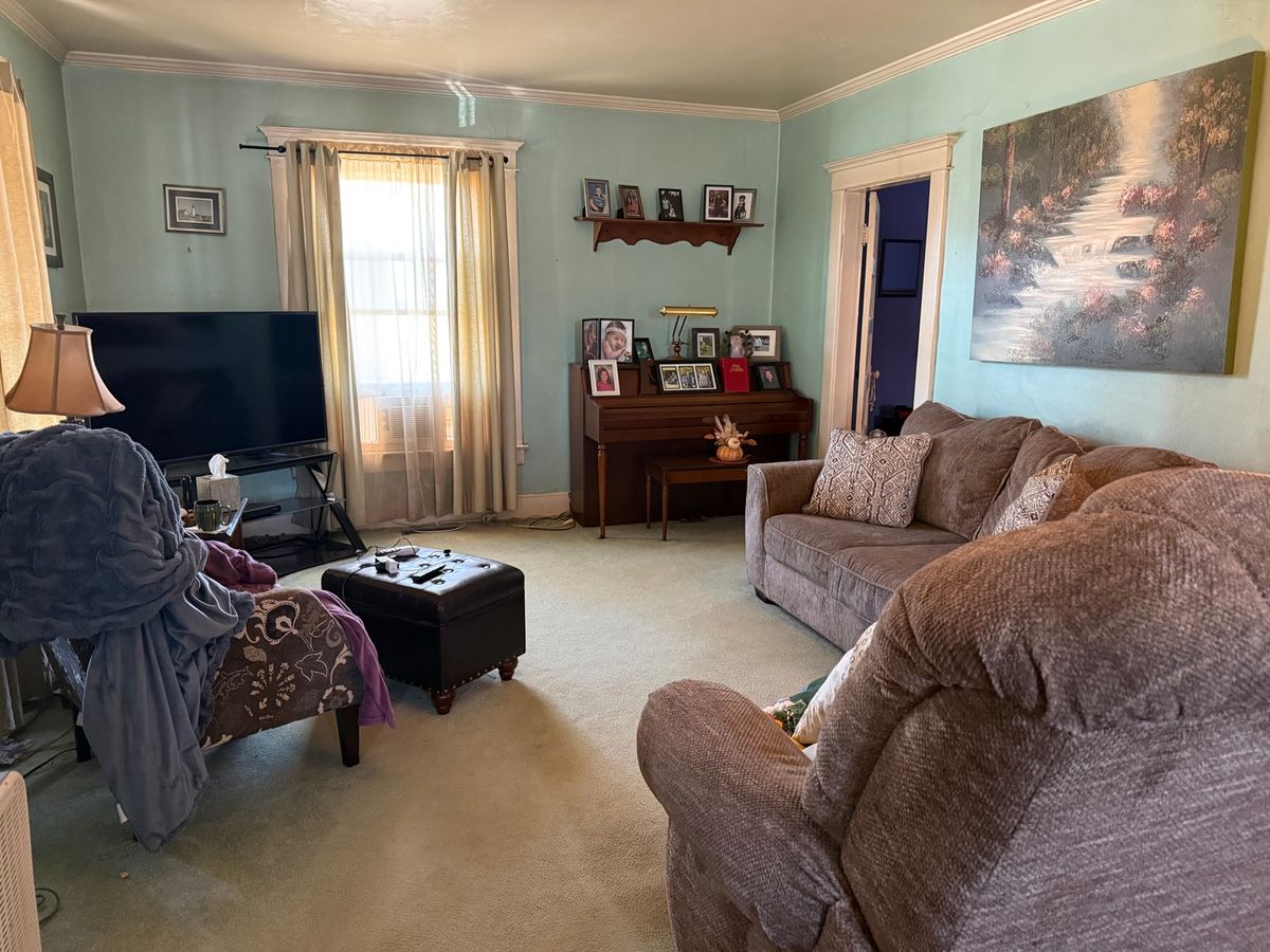 2000 1st Street, Eldorado, IL 62930