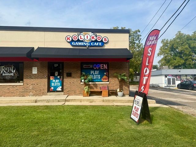 310 N LaFox Street, South Elgin, IL 60177