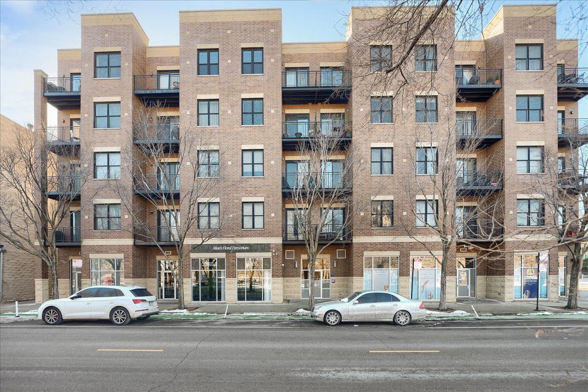 207 31st Street, Chicago, IL 60616