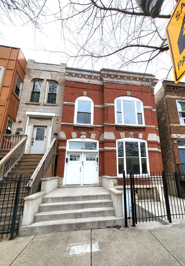 2828 W FULTON Street #B — Chicago, IL 60612