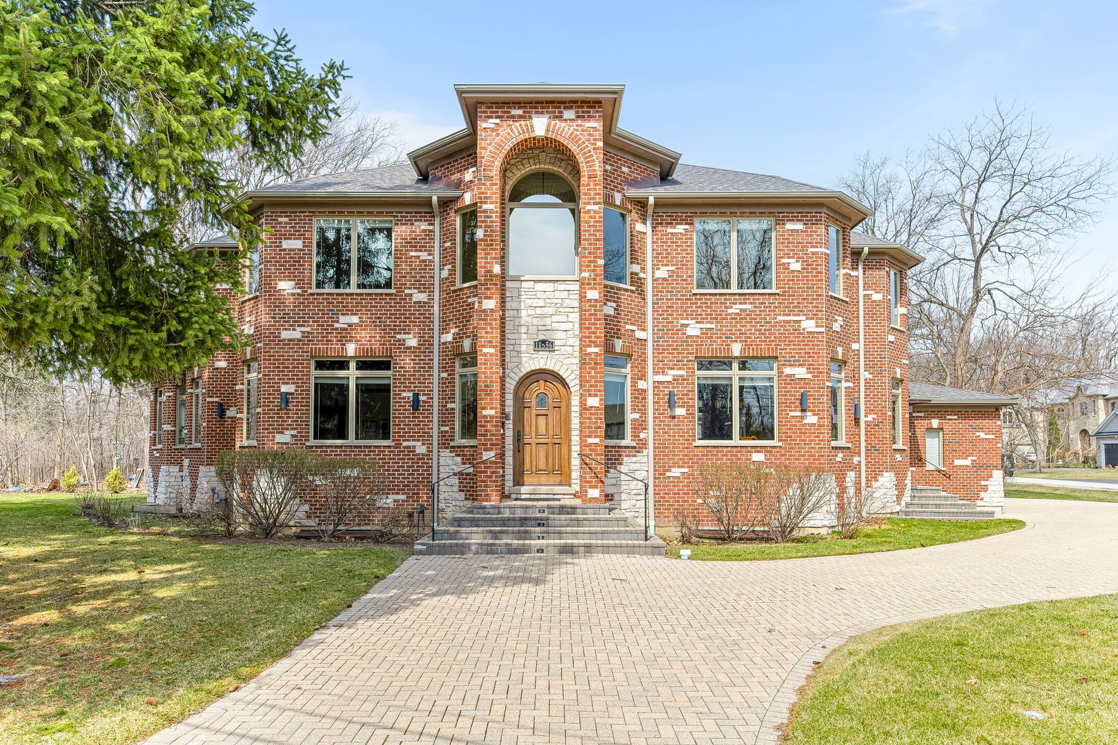 11556 W Elmwood Place — Deerfield, IL 60015
