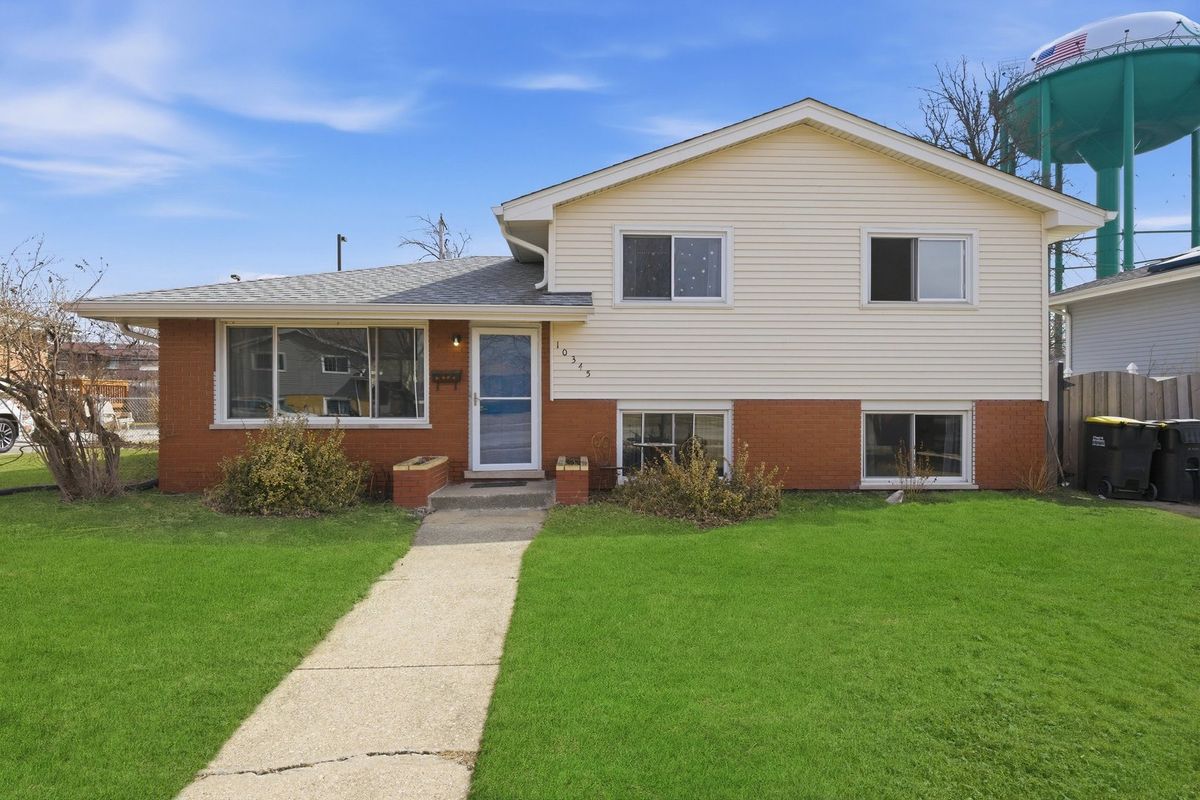 10345 Barnard Drive, Chicago Ridge, IL 60415