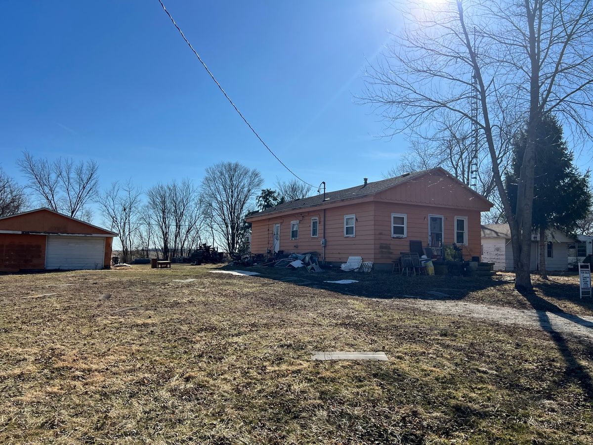 415 E 5th Avenue, Rankin, IL 60960