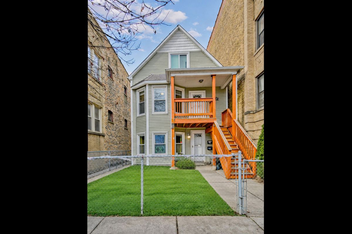 4224 Kimball Avenue, Chicago, IL 60618
