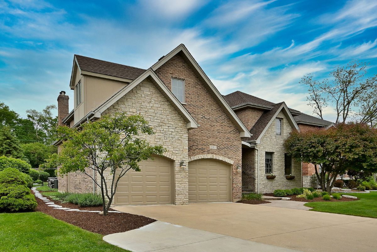 281 E Vallette Street, Elmhurst, IL 60126