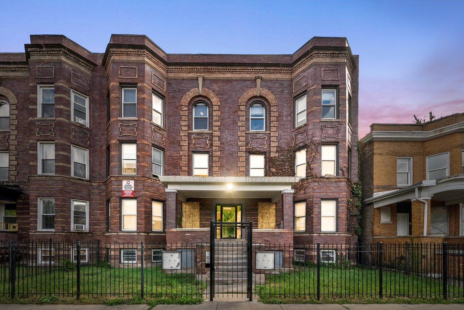 7127 S NORMAL Boulevard — Chicago, IL 60621