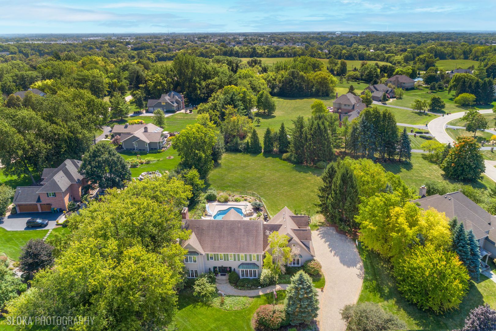 15 Mulberry Drive — Hawthorn Woods, IL 60047