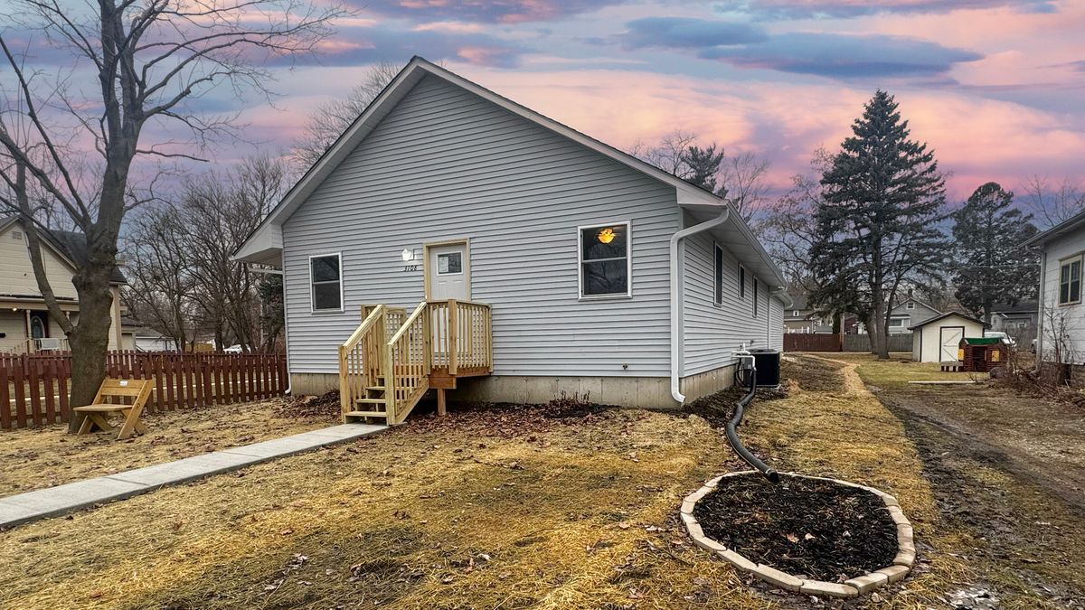 3108 Elizabeth Avenue, Zion, IL 60099