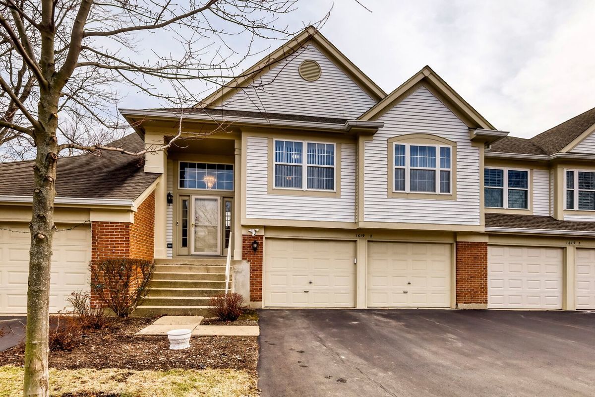 1619 Camberley Court, Bartlett, IL 60103