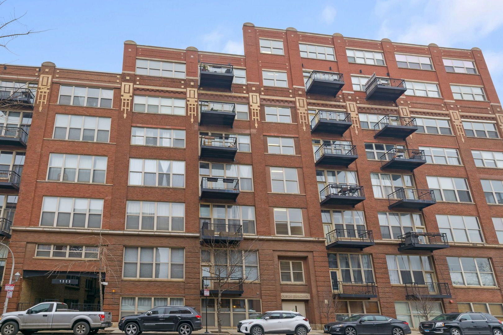 1500 W Monroe Street #408 — Chicago, IL 60607
