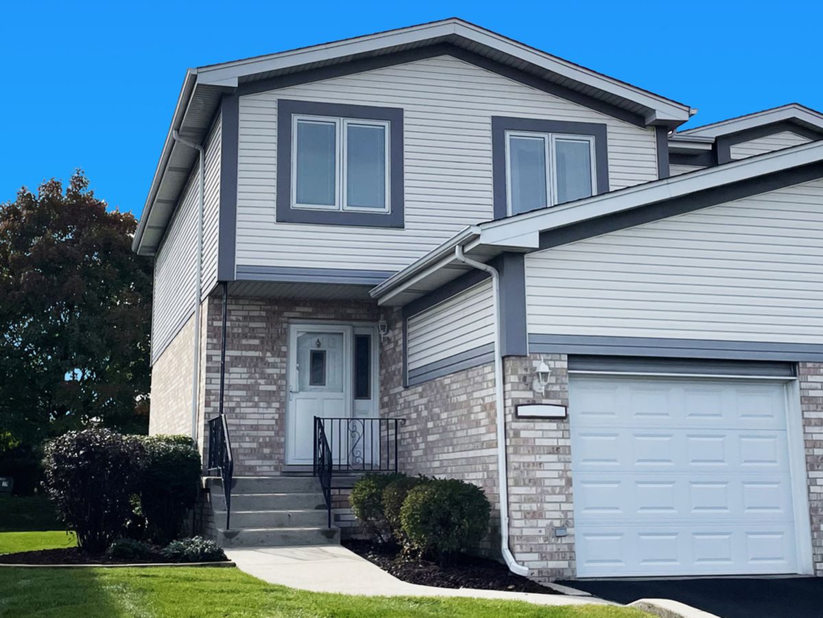 7929 160th Street, Tinley Park, IL 60477