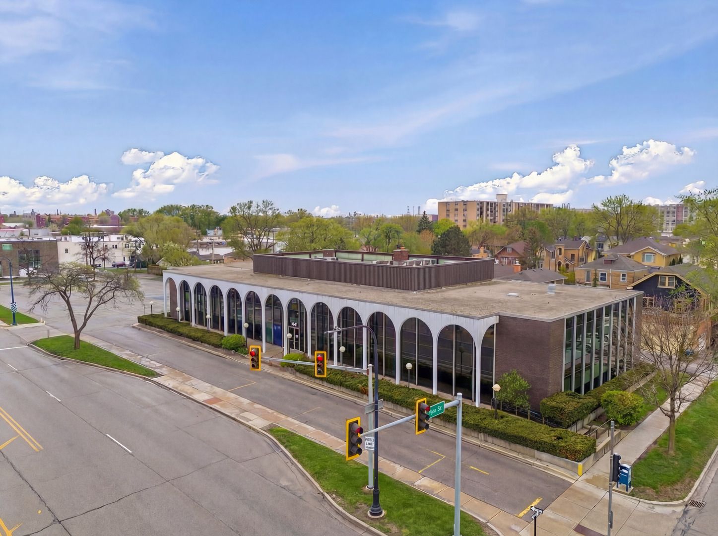 7101 N Cicero Avenue #100 — Lincolnwood, IL 60712
