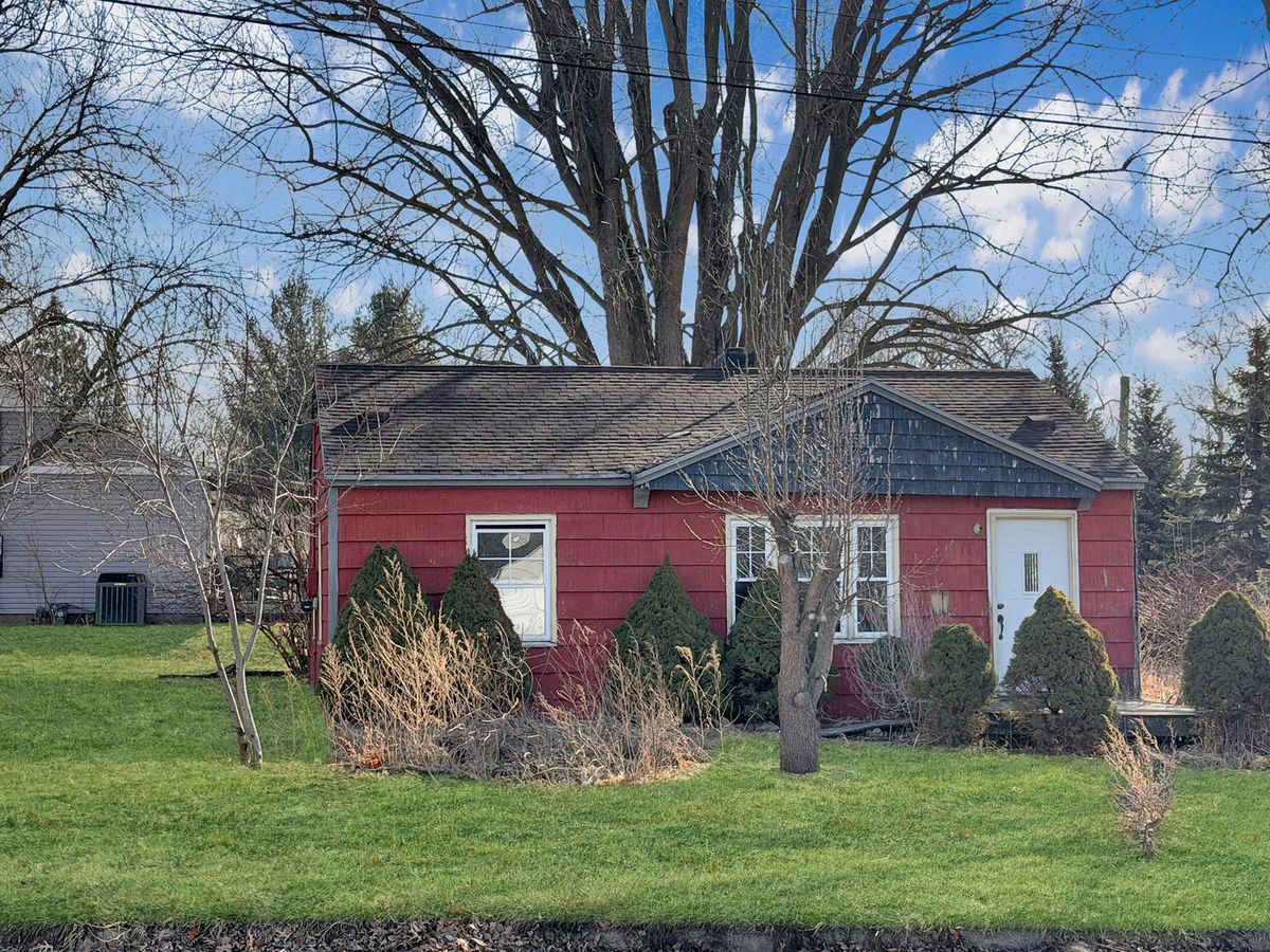 115 Stephenson Street, Cedarville, IL 61013