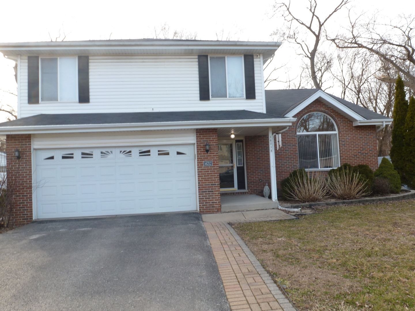 16212 Trumbull Avenue — Markham, IL 60428