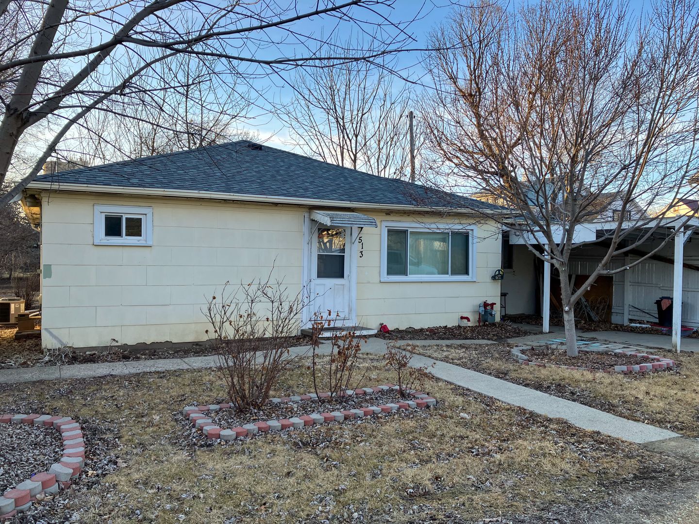 513 E Main Street — Morrison, IL 61270