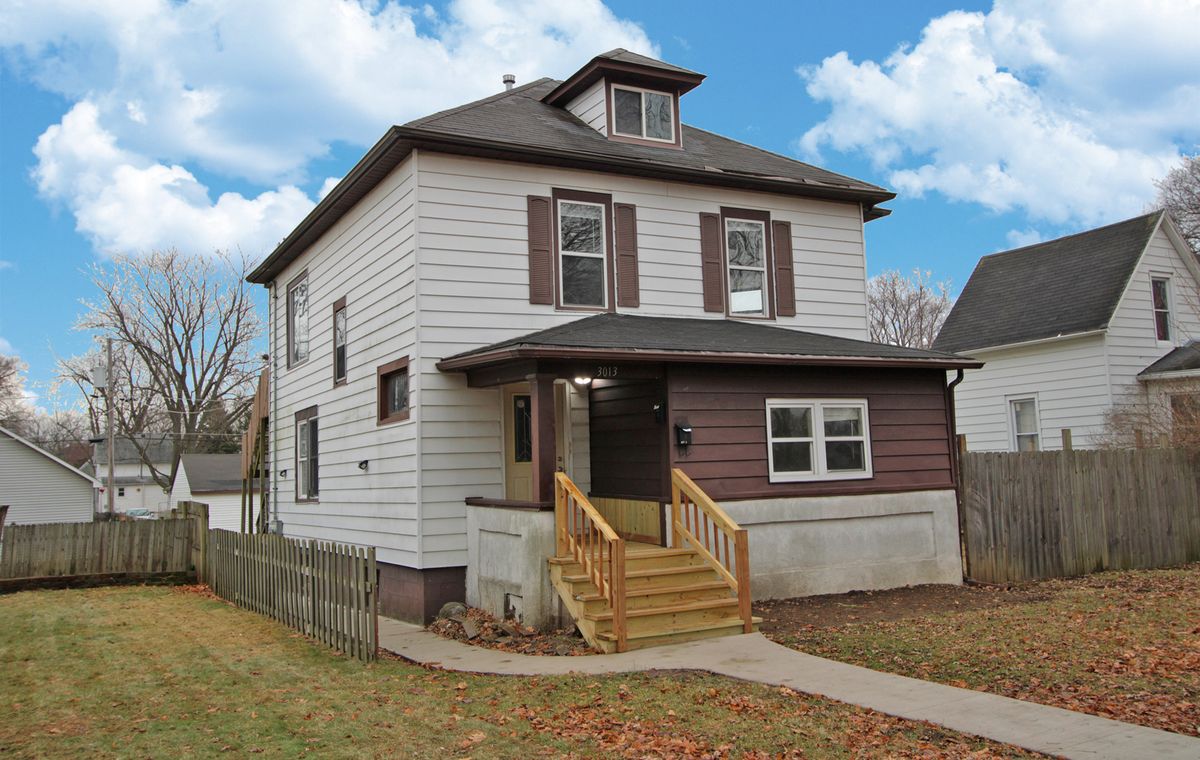 3013 Elim Avenue, Zion, IL 60099