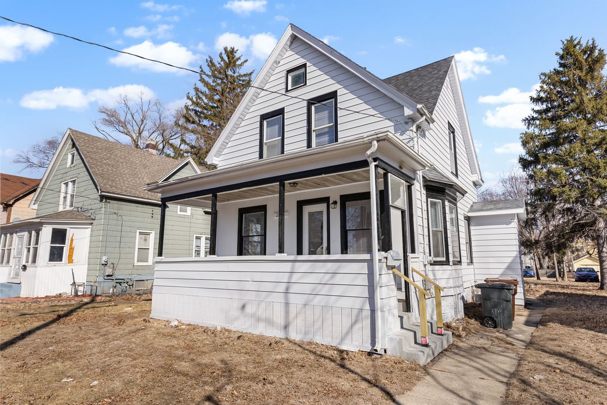 2126 9th Street, Rockford, IL 61104