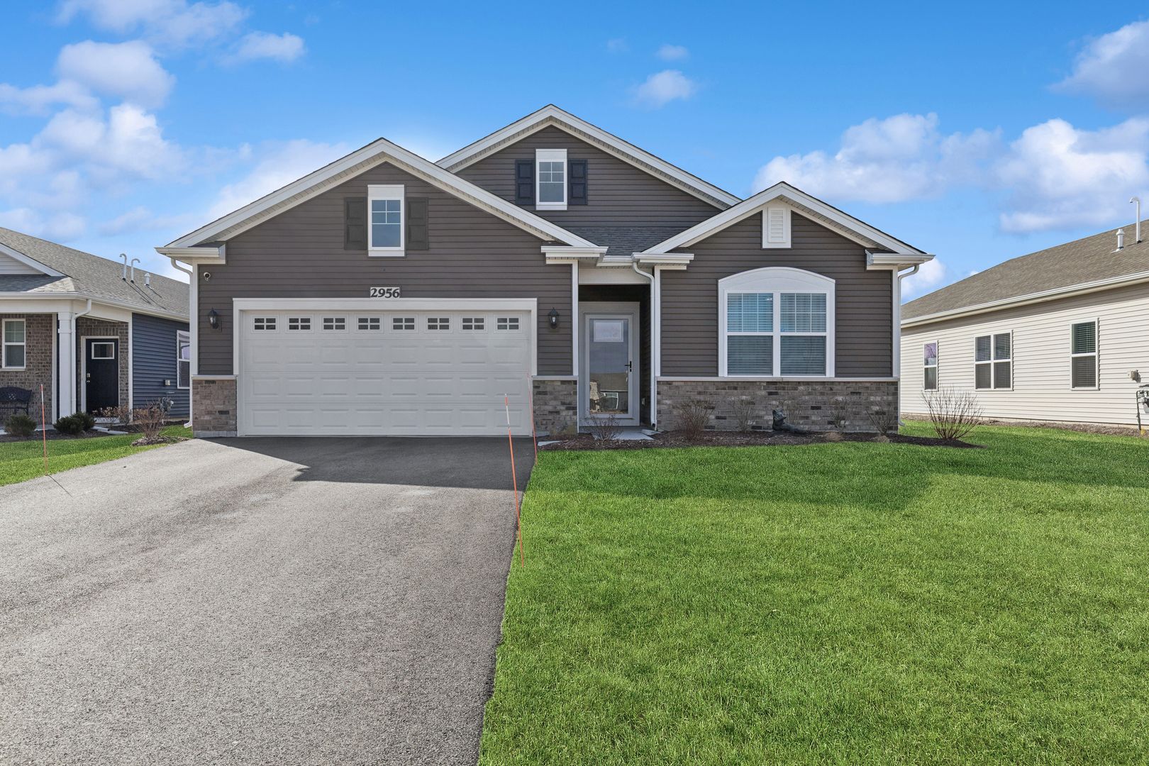 2956 Harnish Drive — Algonquin, IL 60102