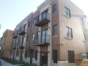 2534 N HARLEM Avenue #303 — Elmwood Park, IL 60707