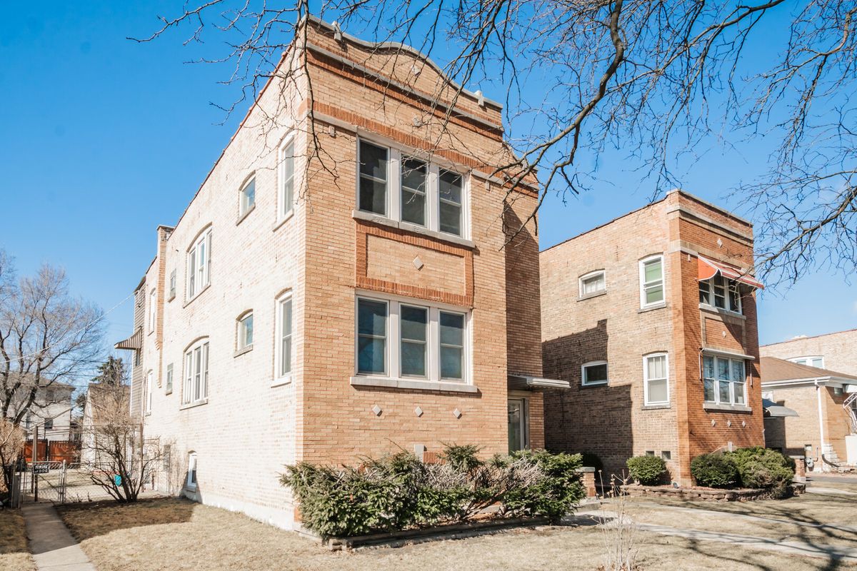 4222 Prescott Avenue, Lyons, IL 60534