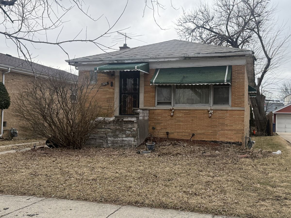 1926 24th Avenue, Maywood, IL 60153