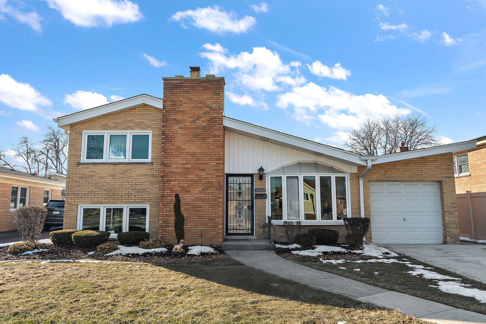10008 Buell Court — Oak Lawn, IL 60453