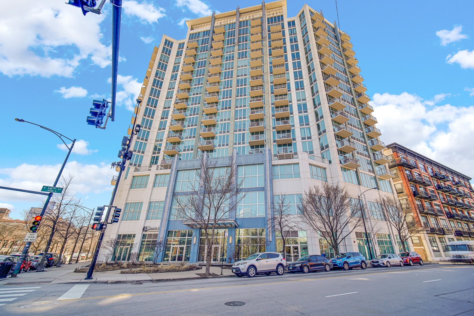 1600 S Indiana Avenue #1007 — Chicago, IL 60616