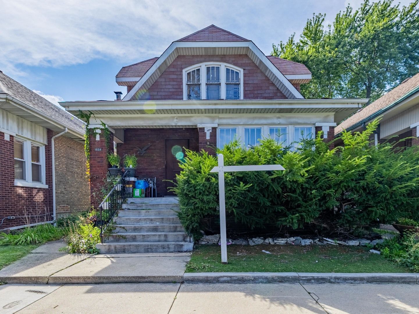 1824 S Austin Boulevard — Cicero, IL 60804
