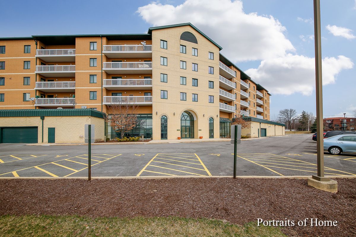 1500 Ardmore Avenue, Villa Park, IL 60181