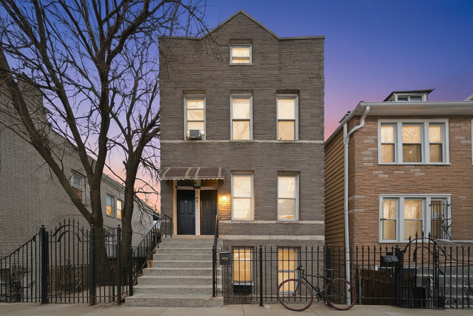 1852 W 17 Street — Chicago, IL 60608