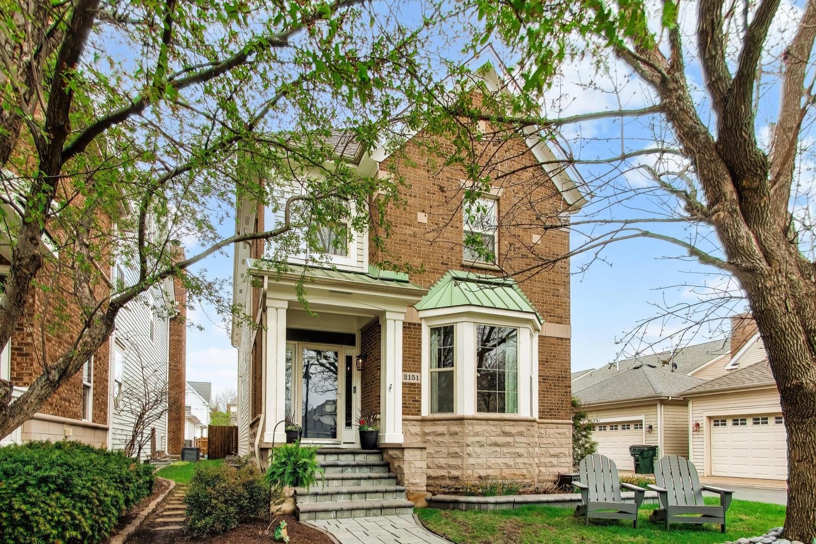 2151 Mint Lane — Glenview, IL 60026