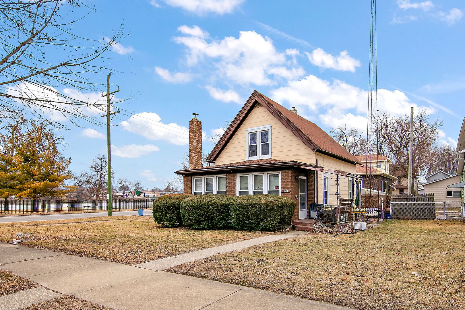 810 4th Avenue — Kankakee, IL 60901