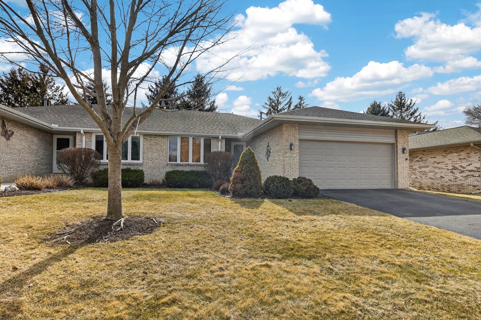 6547 Stonehill Way #88B — Rockford, IL 61108