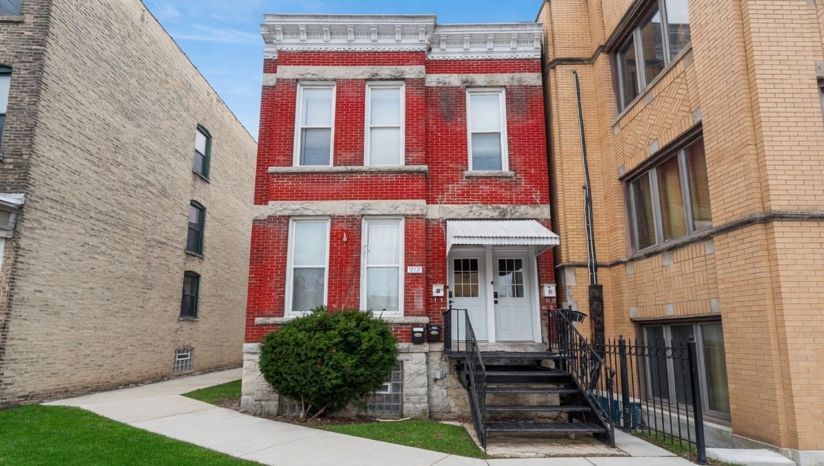 932 Richmond Street, Chicago, IL 60622