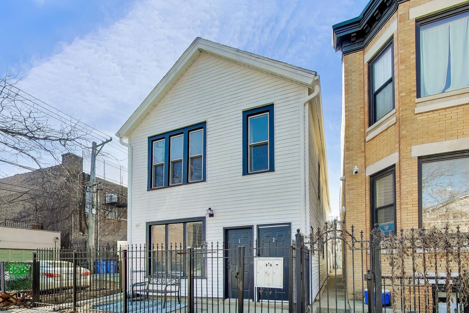 1618 N Rockwell Street — Chicago, IL 60647