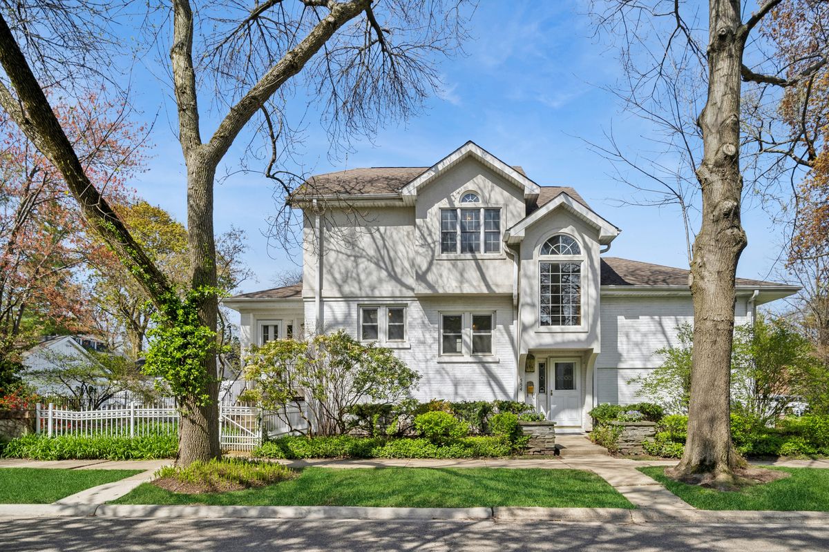 554 Brier Street, Kenilworth, IL 60043