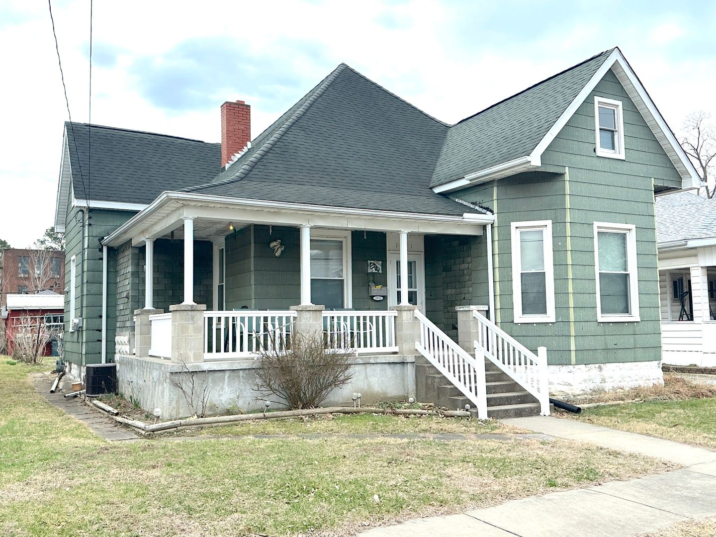 1821 Division Street — Murphysboro, IL 62966