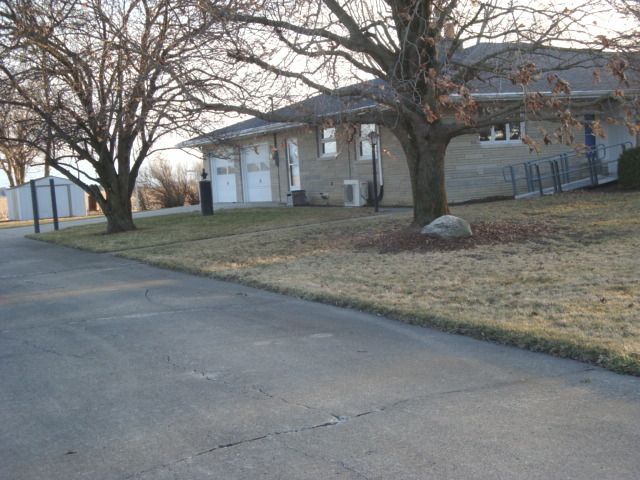 1269 E 500 North Road, Cissna Park, IL 60924