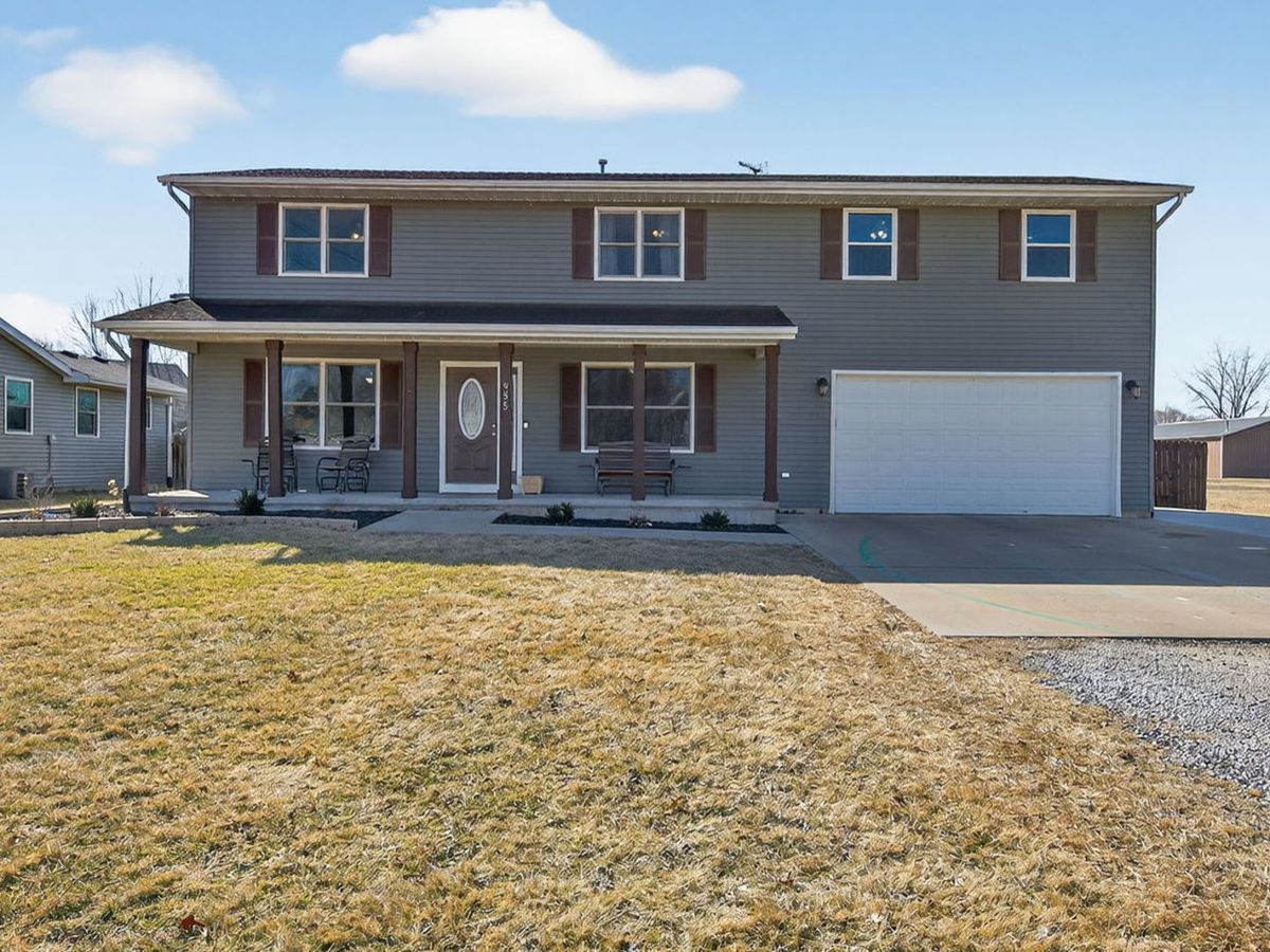 955 4th Street, Coal City, IL 60416