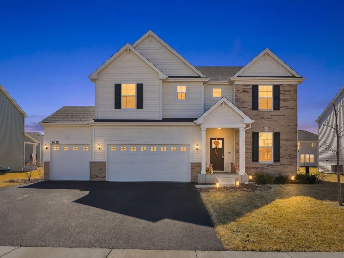 16151 Lake View Road, Plainfield, IL 60586