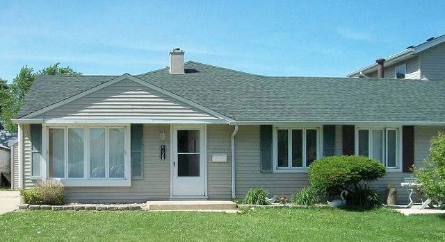 4128 90TH Street, Hometown, IL 60456